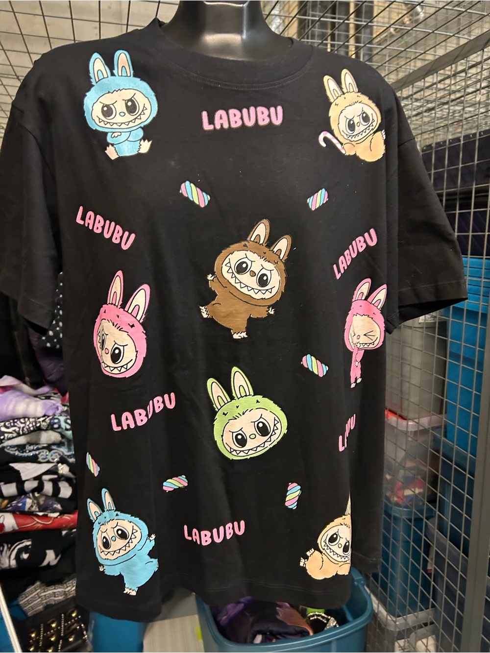 Brand new with tags Black LABUBU Graphic Tee with Colorful Character Print L - Picture 2 of 13